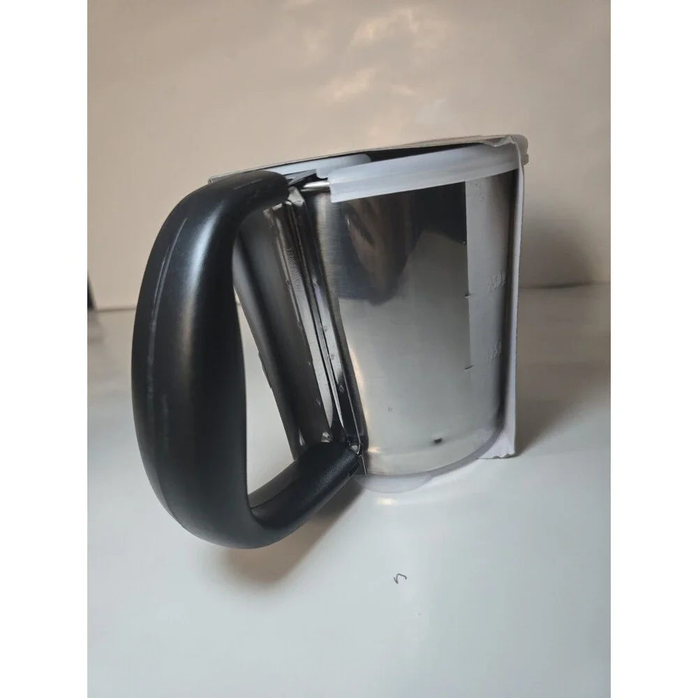 OXO Stainless Steel Flour Sifter 3-Cup Shake Sifter Fine Mesh Baking Tool
